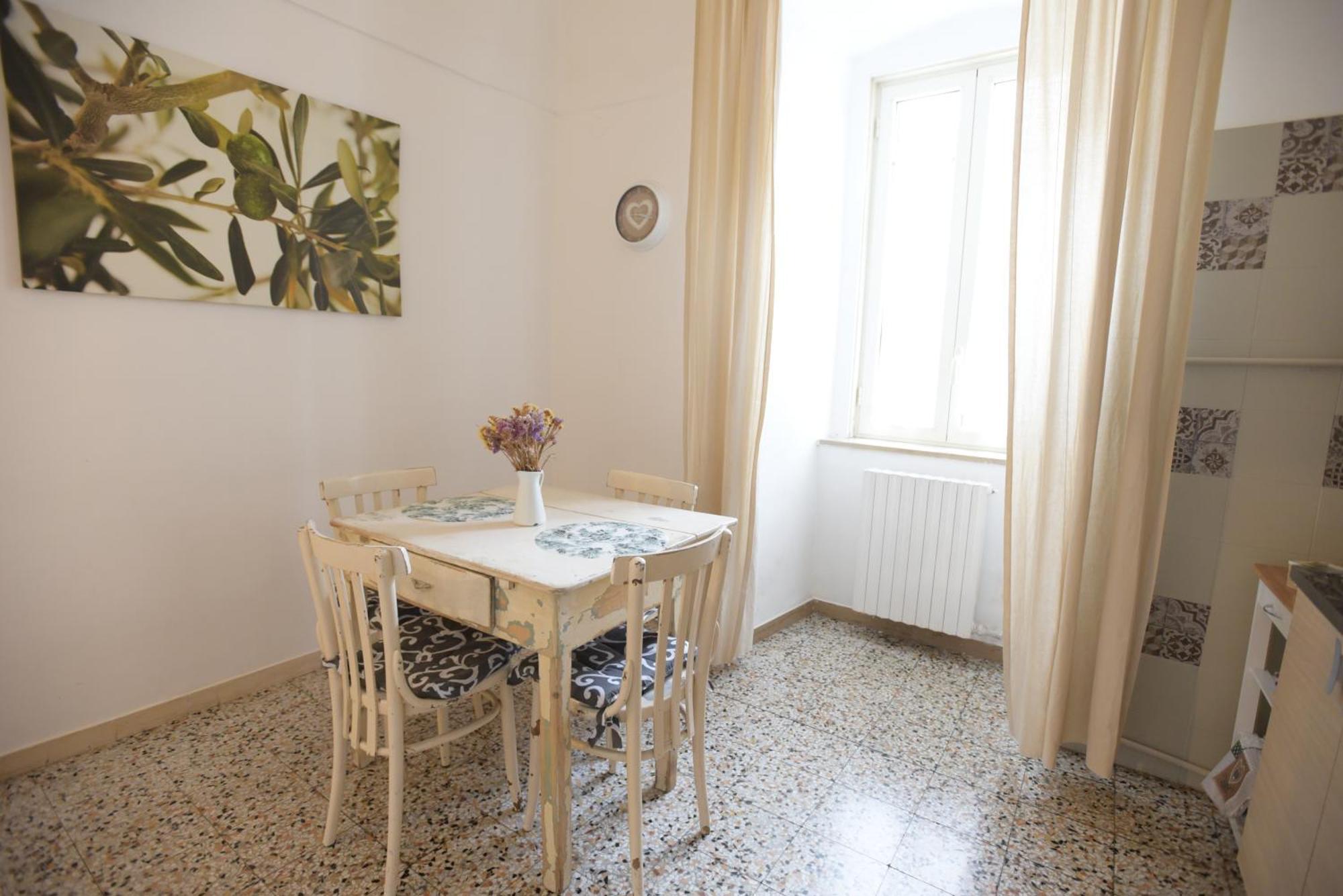 Cittadella28 Like At Home Trani Buitenkant foto